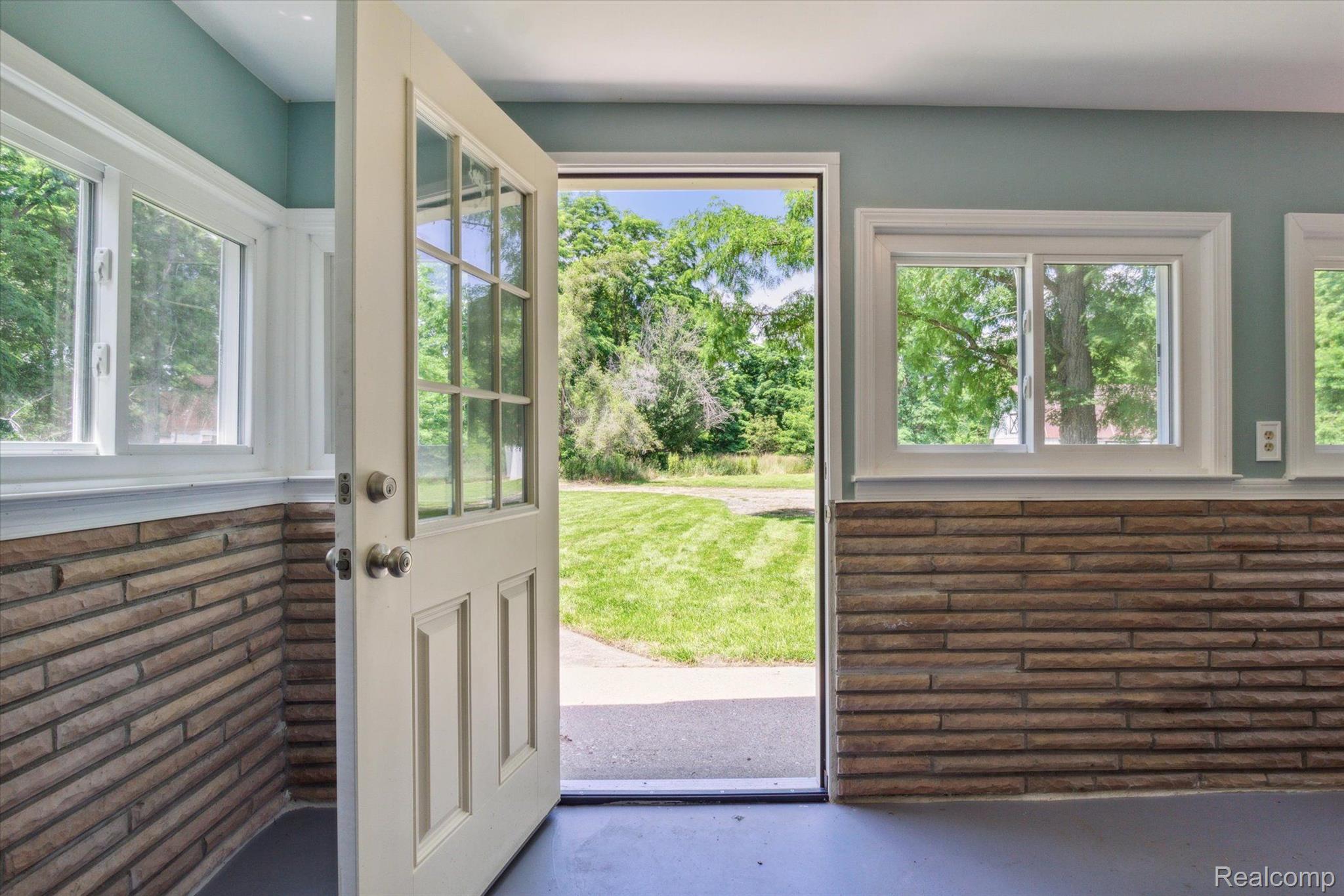 8761 Bordman Road Almont, MI 48003 - Photo 31 of 56 Gallery Image 31