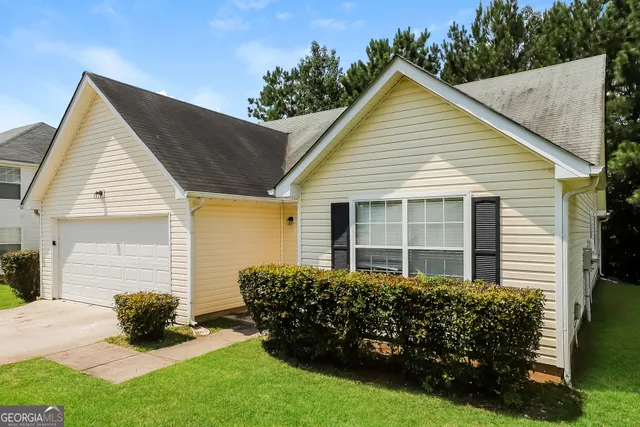 $1,620 | 4860 Bald Eagle Way, Douglasville, GA 30135