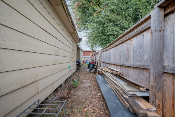 a view of outdoor space yard and patio