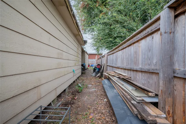 a view of outdoor space yard and patio