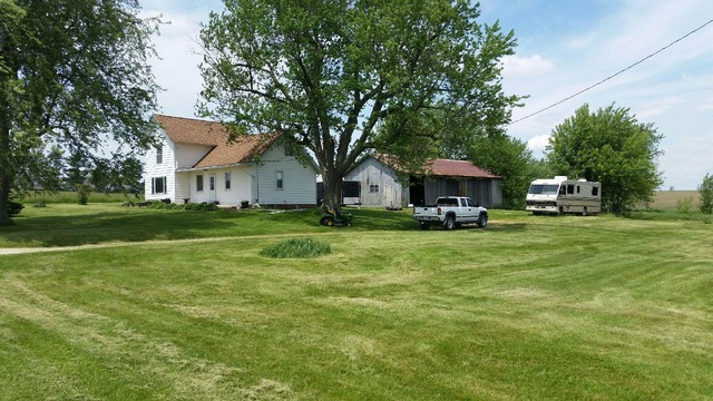 3466 Cyclone Road Earlville, IL 60518 - Photo 3 of 8 a view of a house with a big yard