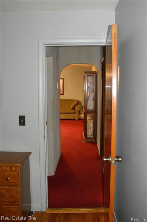6600 Mayfair Road Utica, MI 48317 - Photo 15 of 47