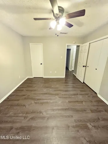 $1,100 | 90 Porters Chapel Road, Unit 3, Vicksburg, MS 39180