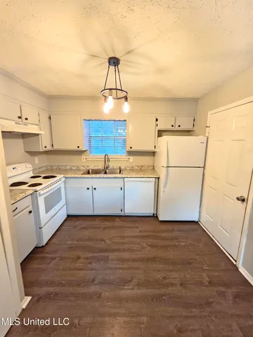 $1,100 | 90 Porters Chapel Road, Unit 3, Vicksburg, MS 39180