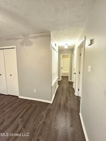 $1,100 | 90 Porters Chapel Road, Unit 3, Vicksburg, MS 39180