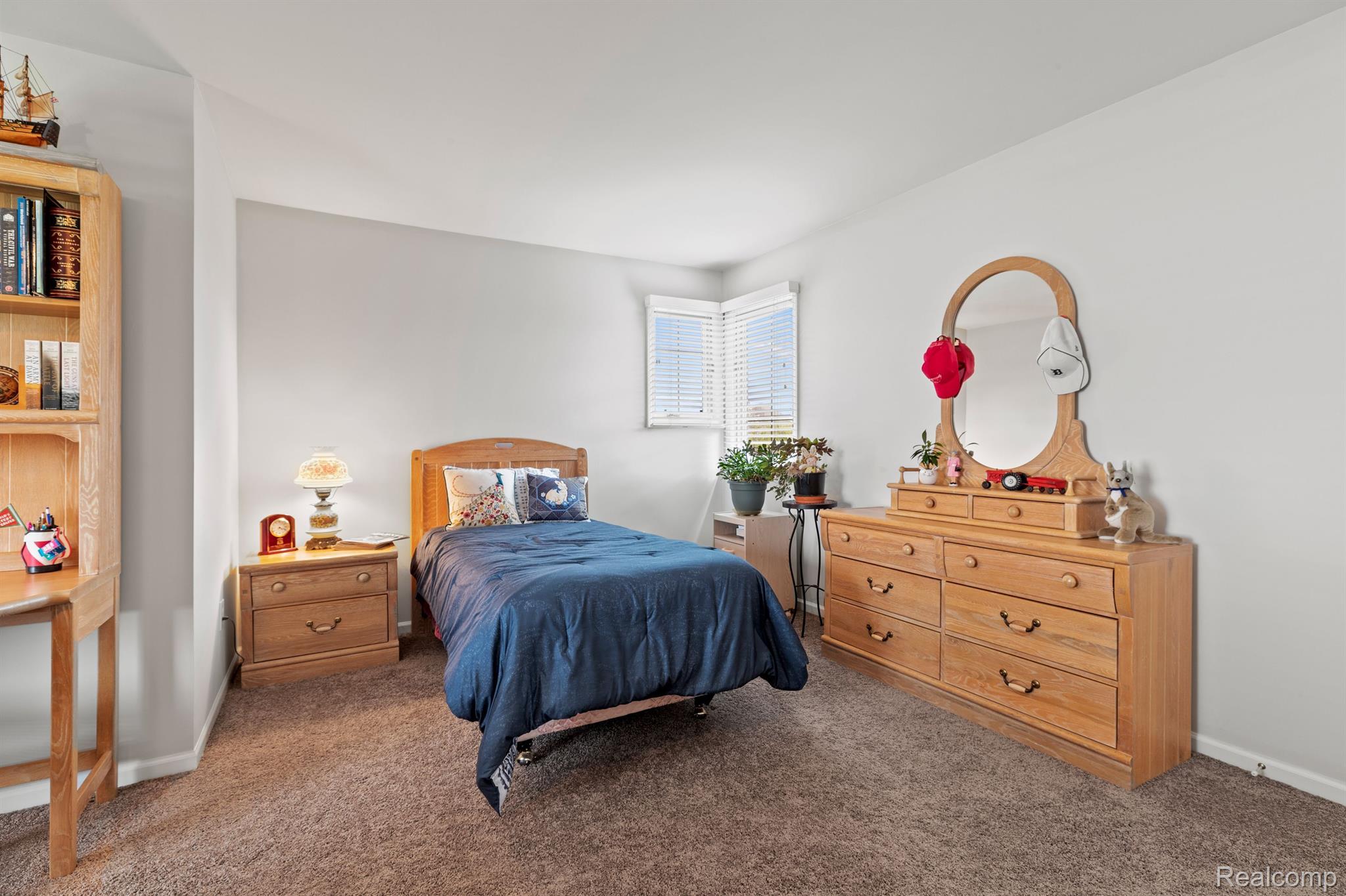 7029 Poppleton Road Canton, MI 48187 - Photo 28 of 42 Gallery Image 28