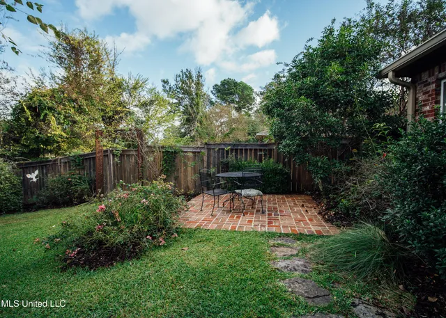 $344,000 | 110 Timbercrest Lane, Brandon, MS 39047