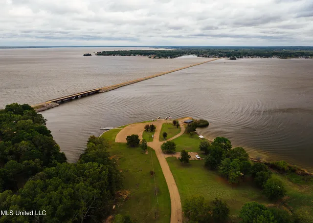 $344,000 | 110 Timbercrest Lane, Brandon, MS 39047