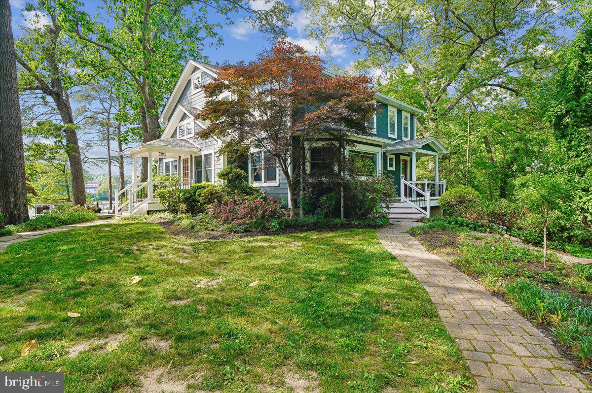 300 Magothy Bridge Road Pasadena, MD 21122 - Photo 8 of 117