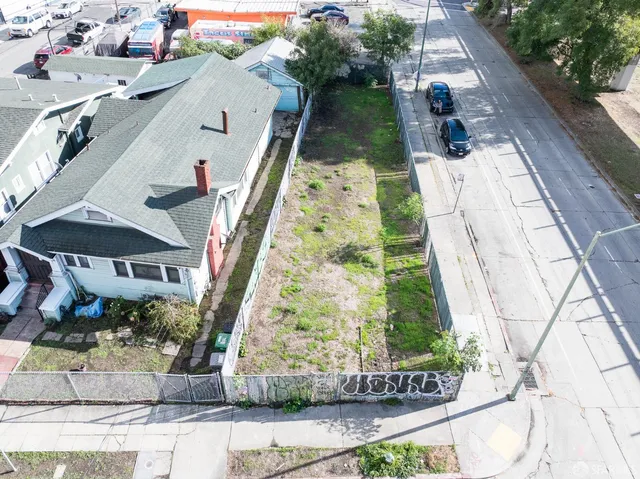 $99,000 | 1208 31st Avenue, Oakland, CA 94601