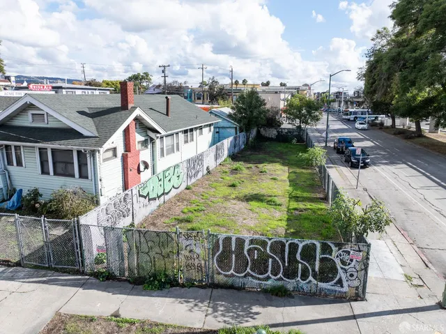 $99,000 | 1208 31st Avenue, Oakland, CA 94601