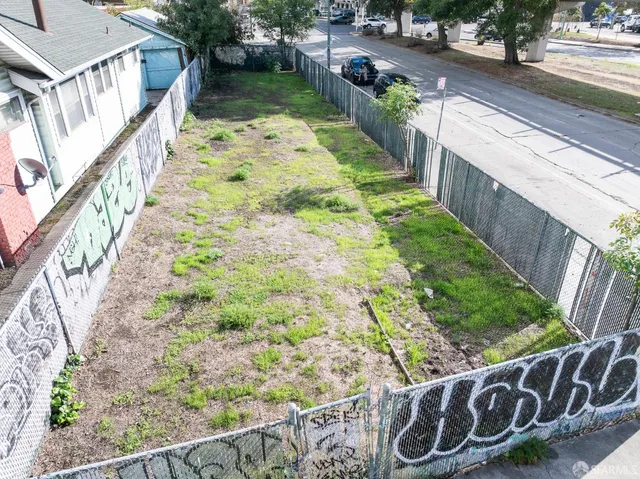 $99,000 | 1208 31st Avenue, Oakland, CA 94601