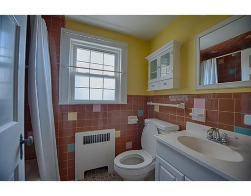 79 Grant Road Lynn, MA 01904 - Photo 9 of 15 Gallery Image 9