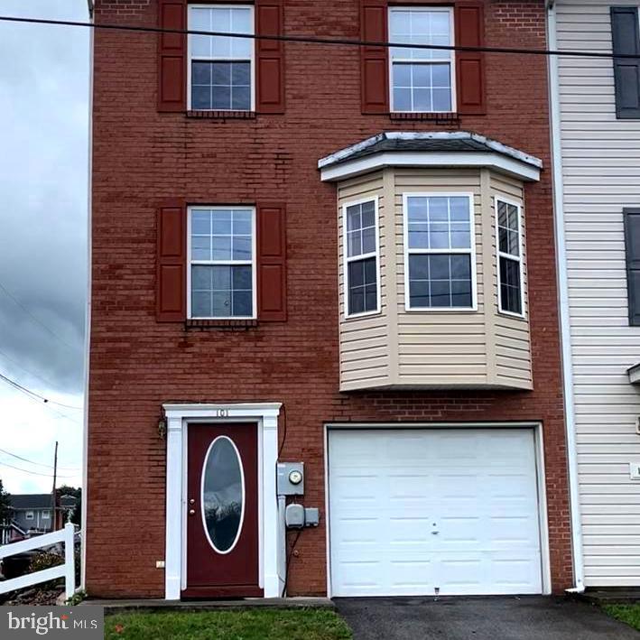 101 North Marshall