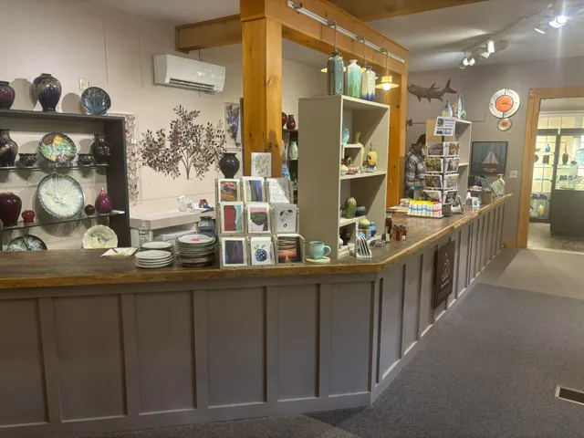 $1,250,000 | 727 Boothbay Road, Edgecomb, ME 04556