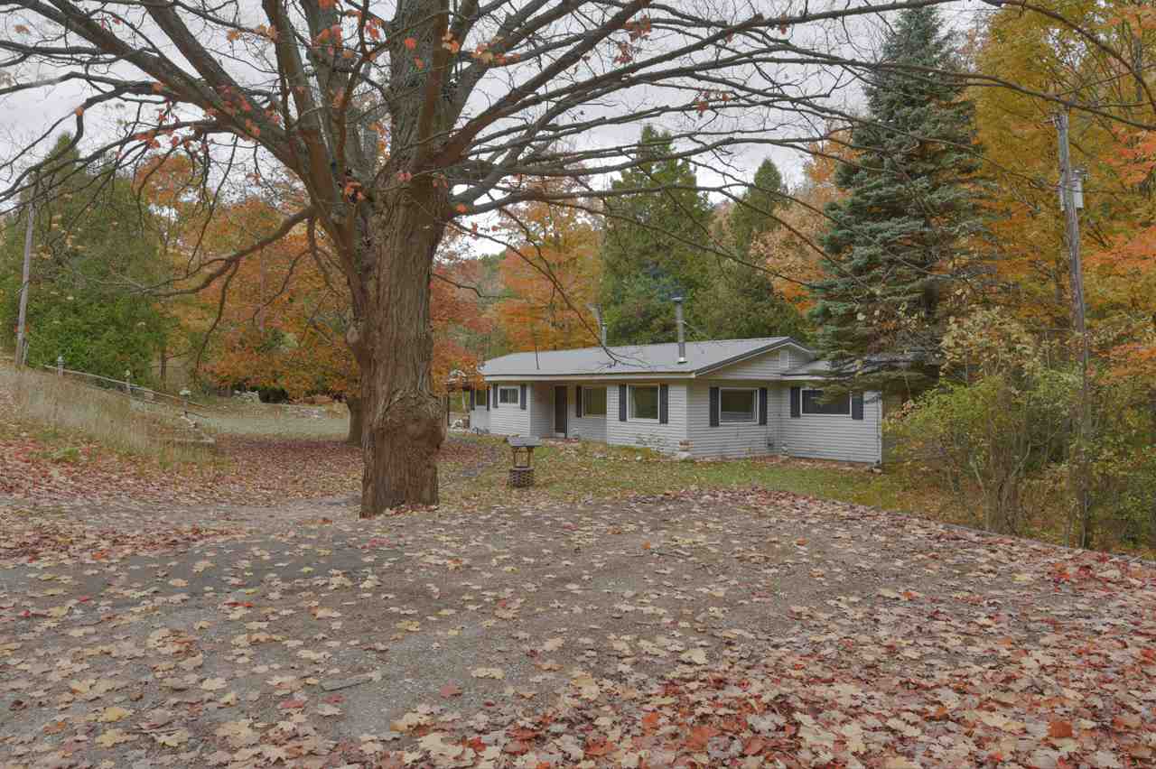 9215 East Lincoln Road Cedar, MI 49621 - Photo 37 of 43 1881288-36.JPG