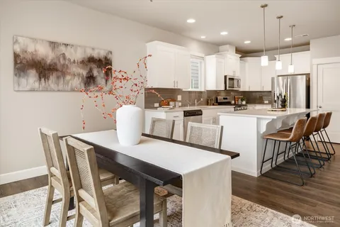 $780,000 | 27107 123rd Place Southeast, Kent, WA 98030