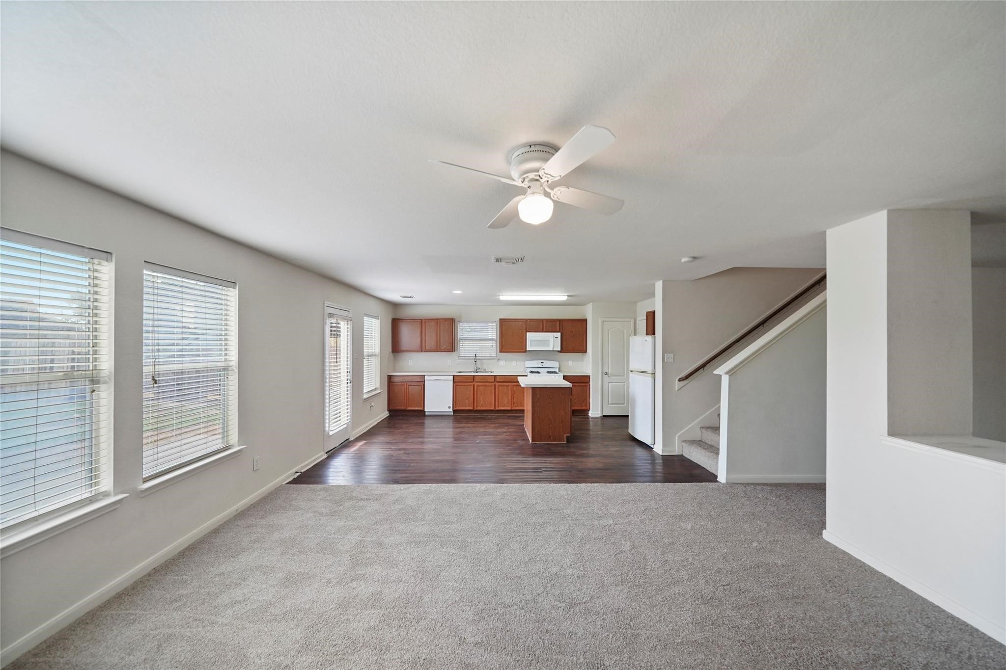 3610 Avalon Castle Drive Spring, TX 77386 - Photo 5 of 23 a living room with furniture and a ceiling fan