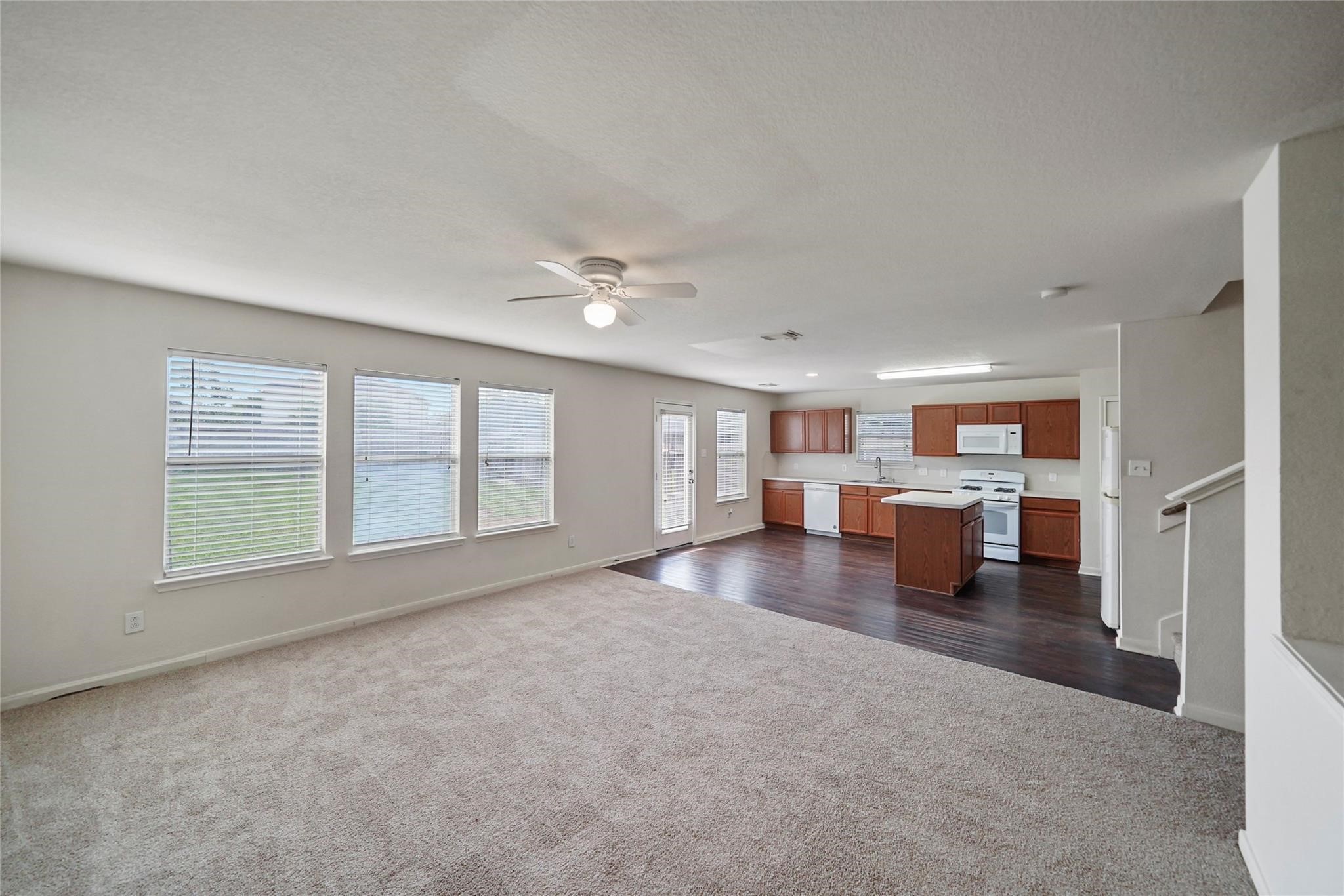 3610 Avalon Castle Drive Spring, TX 77386 - Photo 6 of 23