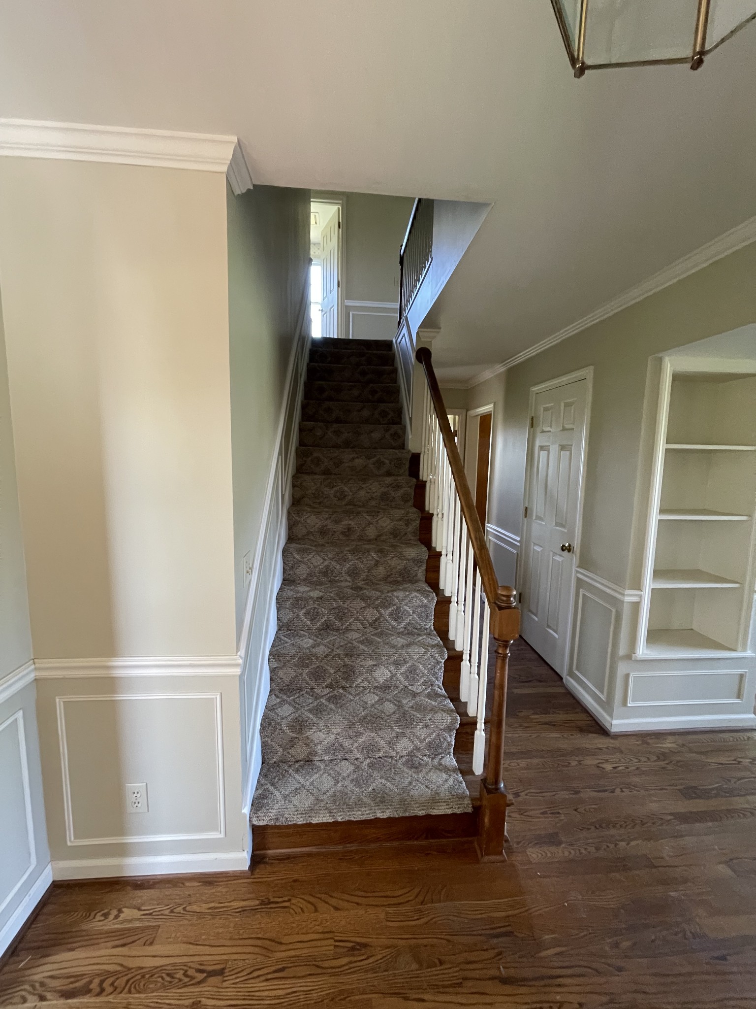 912 Long Creek Road Lafayette, TN 37083 - Photo 11 of 21 a view of entryway with wooden floor
