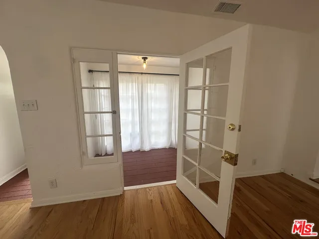 $4,399 | 1450 South Wooster Street, Los Angeles, CA 90035