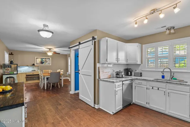 $318,000 | 120 Silver Leaf Drive, Jacksonville, NC 28546