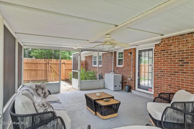 $318,000 | 120 Silver Leaf Drive, Jacksonville, NC 28546