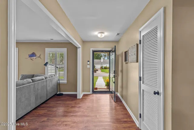 $318,000 | 120 Silver Leaf Drive, Jacksonville, NC 28546