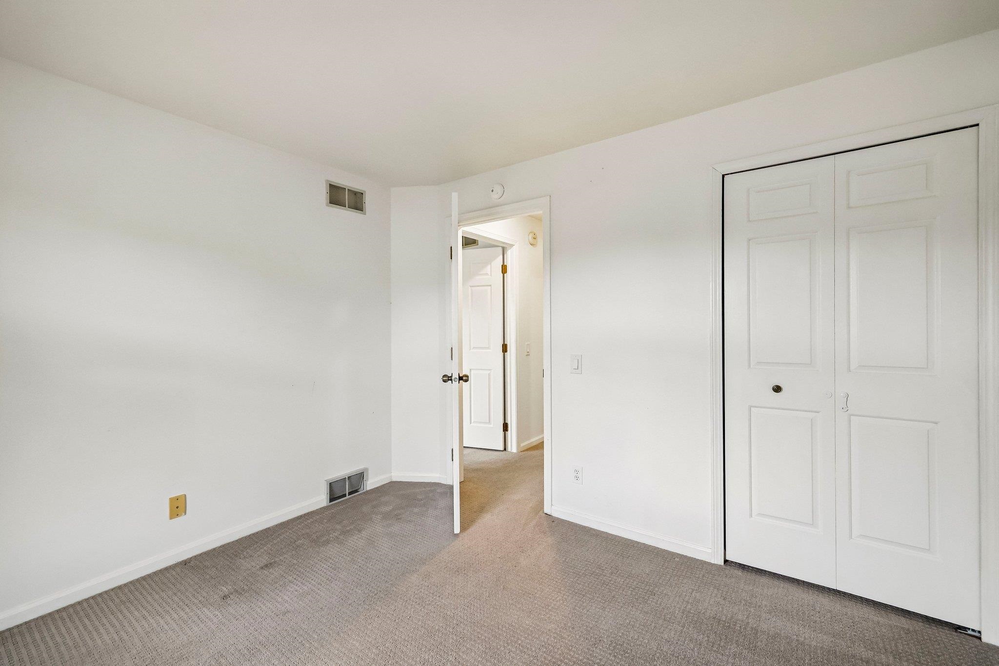 6808 Old Sauk Road Madison, WI 53717 - Photo 14 of 33