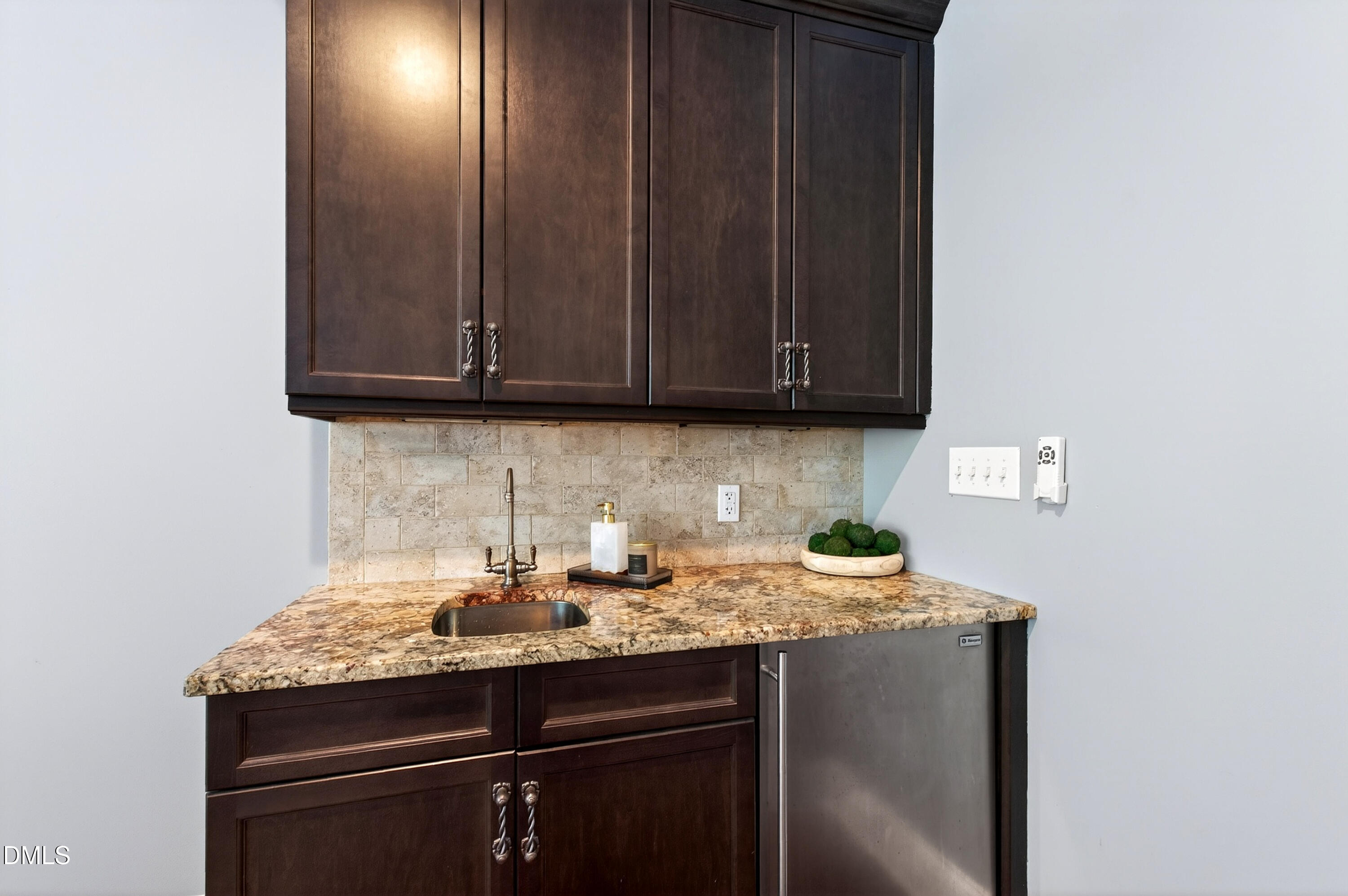 2805 Anderson Drive Raleigh, NC 27608 - Photo 29 of 50 Anderson (73)