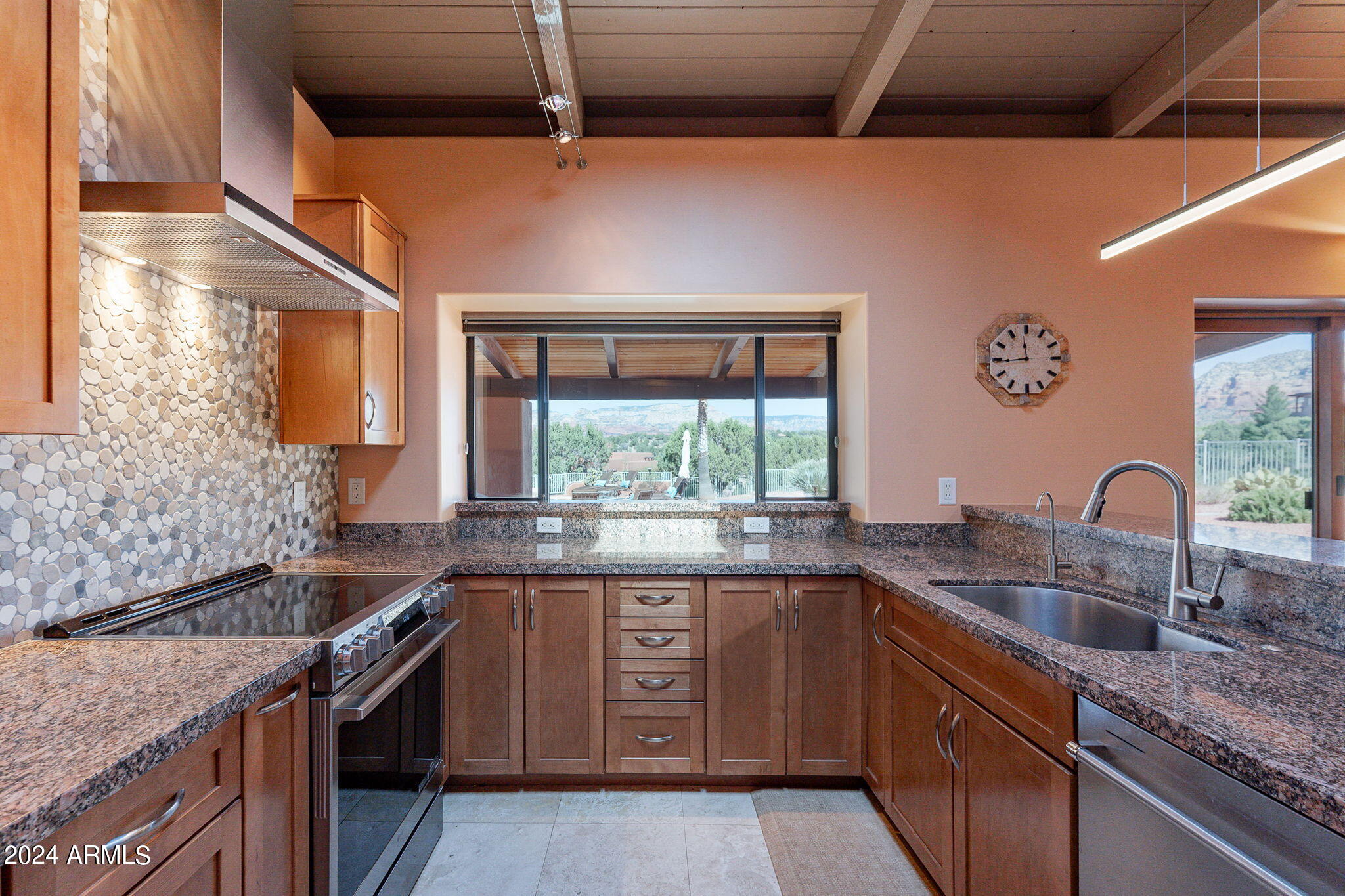 855 Distant Drums Road Sedona, AZ 86336 - Photo 17 of 59 17 - 30