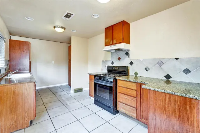 $398,000 | 3620 24th Avenue, Sacramento, CA 95820