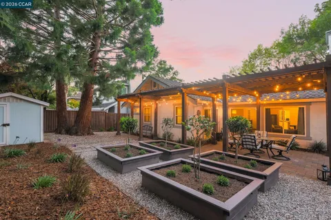 $1,525,000 | 211 Monte Carlo Way, Danville, CA 94506