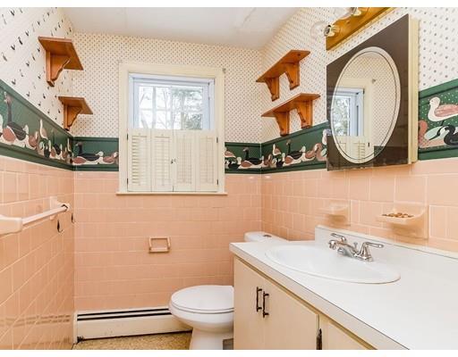 7 Garrison Road Chelmsford, MA 01824 - Photo 15 of 30 Gallery Image 15