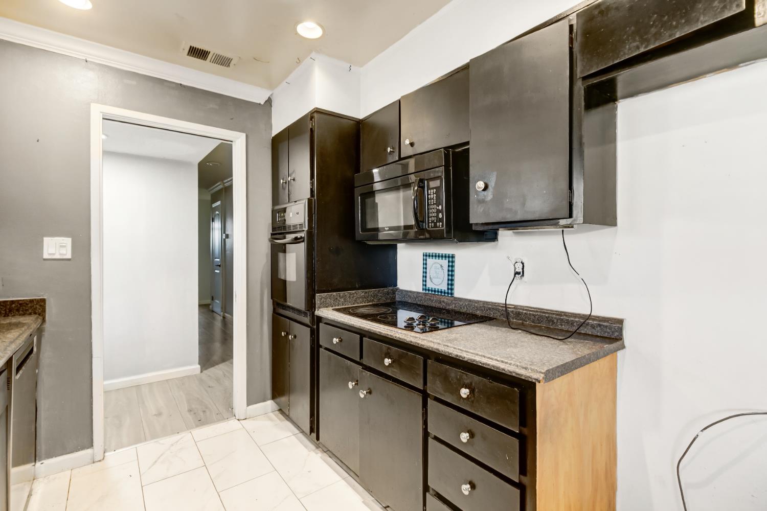 6231 Paris Street Citrus Heights, CA 95621 - Photo 12 of 42