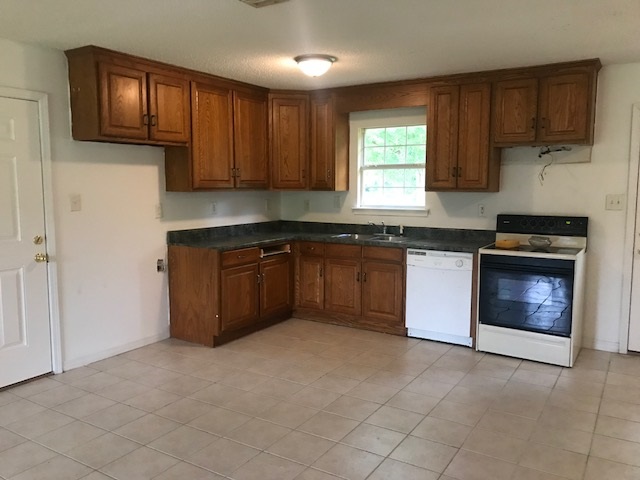 14244 North Pecan Street Foley, AL 36535 - Photo 3 of 13