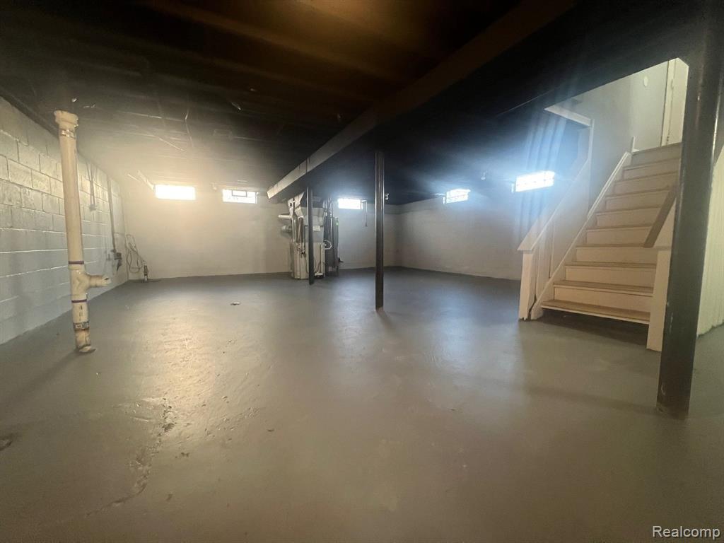 26340 Hayes Road Roseville, MI 48066 - Photo 12 of 16