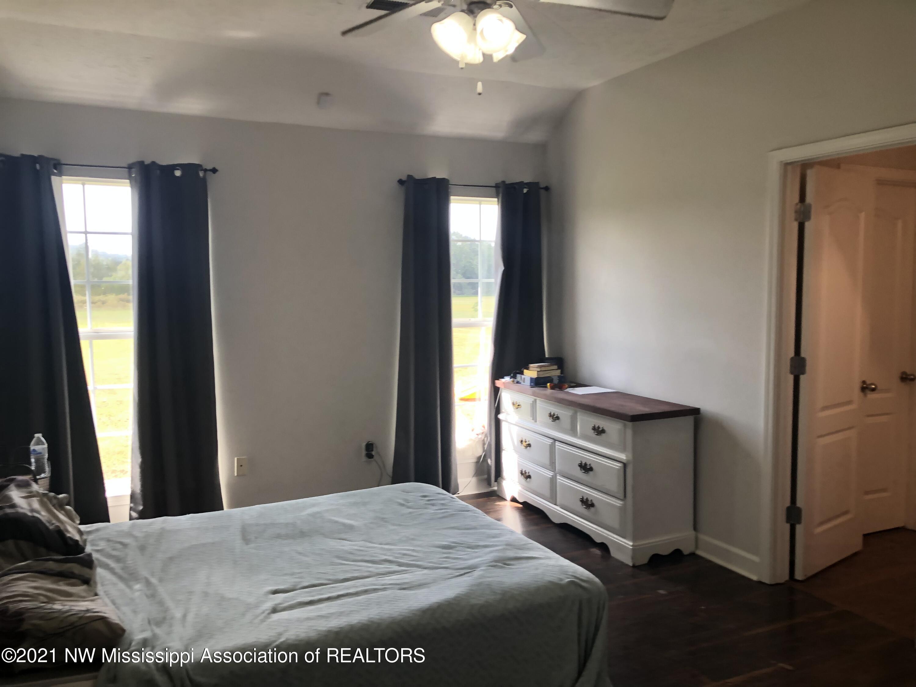 7575 Grass Pond Road Hernando, MS 38632 - Photo 6 of 11 02F197B0-9520-4D26-8593-D3D40C7D3468