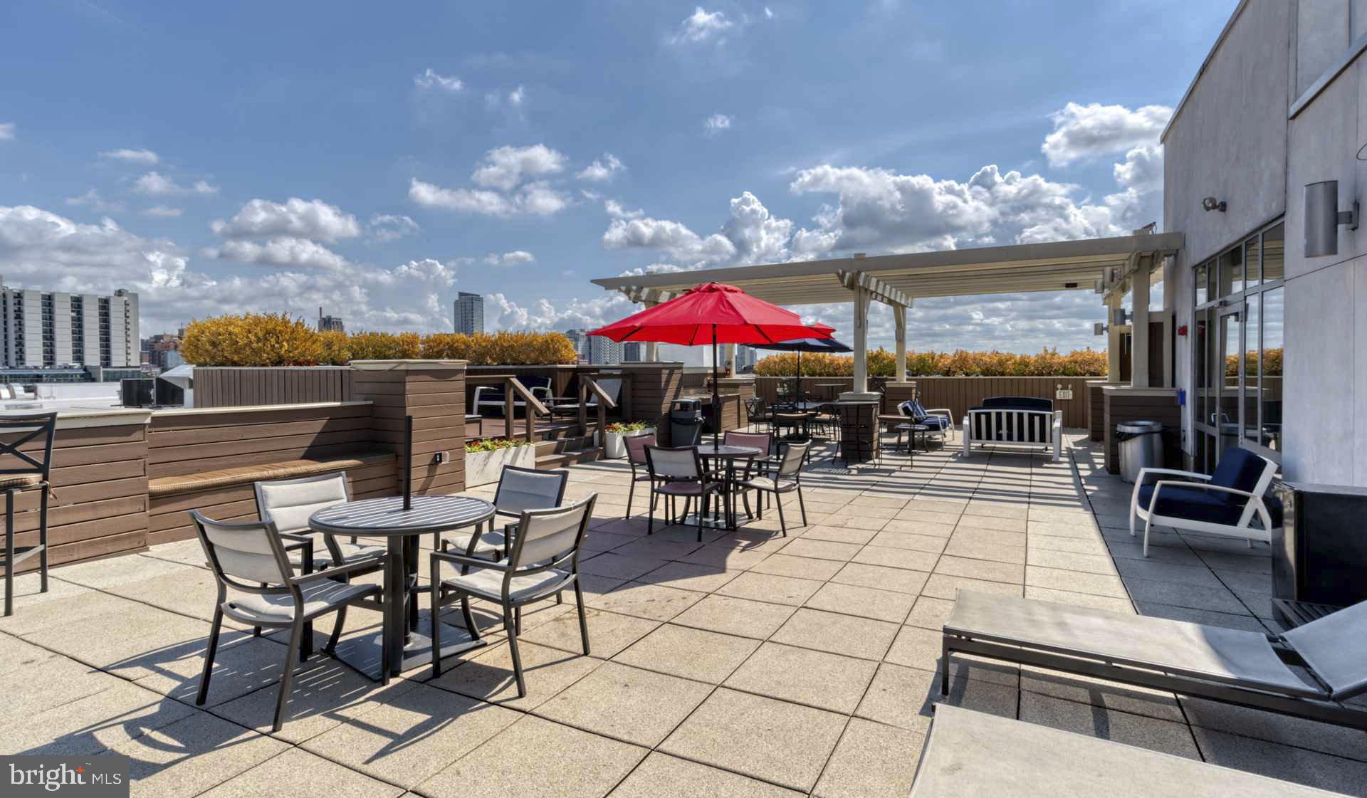 777 South Broad Street, Unit 324 Philadelphia, PA 19147 - Photo 4 of 7
