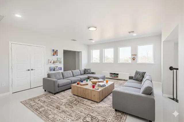 $1,150,000 | 19610 Hickory Heights Drive, Cypress, TX 77433