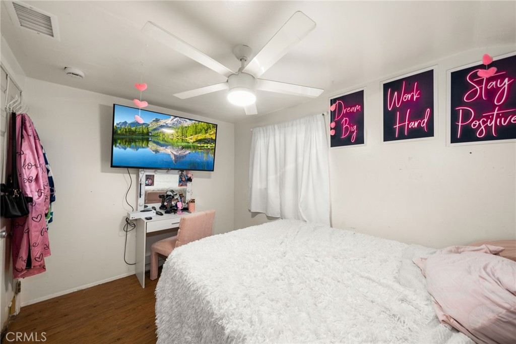 320 Sky View Lane Crestline, CA 92325 - Photo 23 of 50