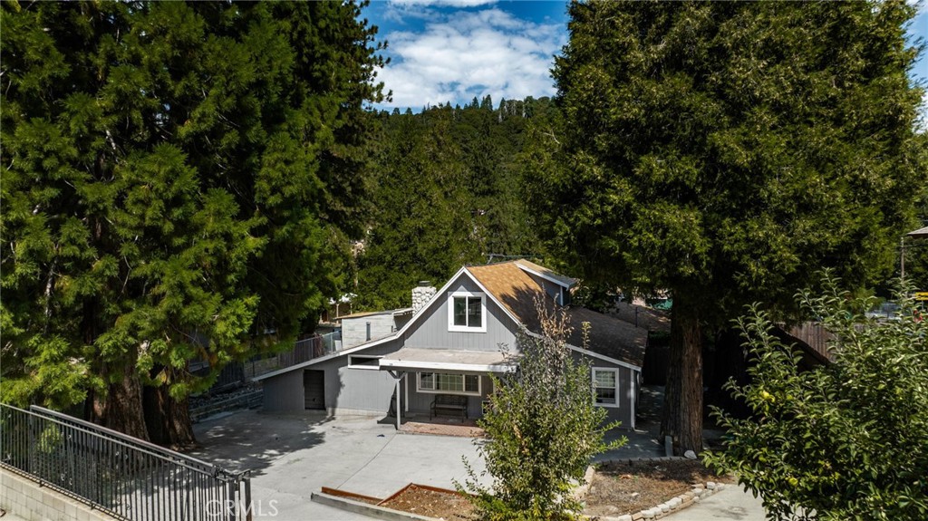 320 Sky View Lane Crestline, CA 92325 - Photo 30 of 50