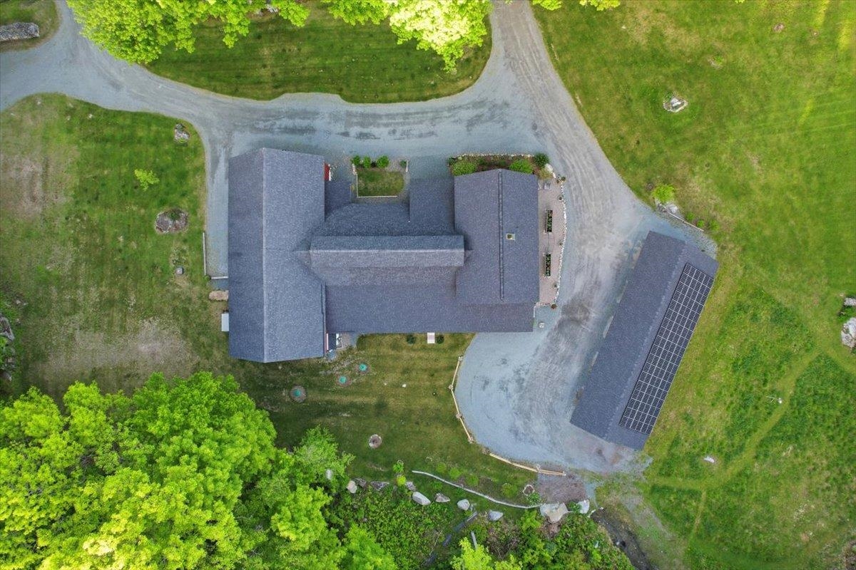 908 Old Franconia Road Bethlehem, NH 03574 - Photo 15 of 47