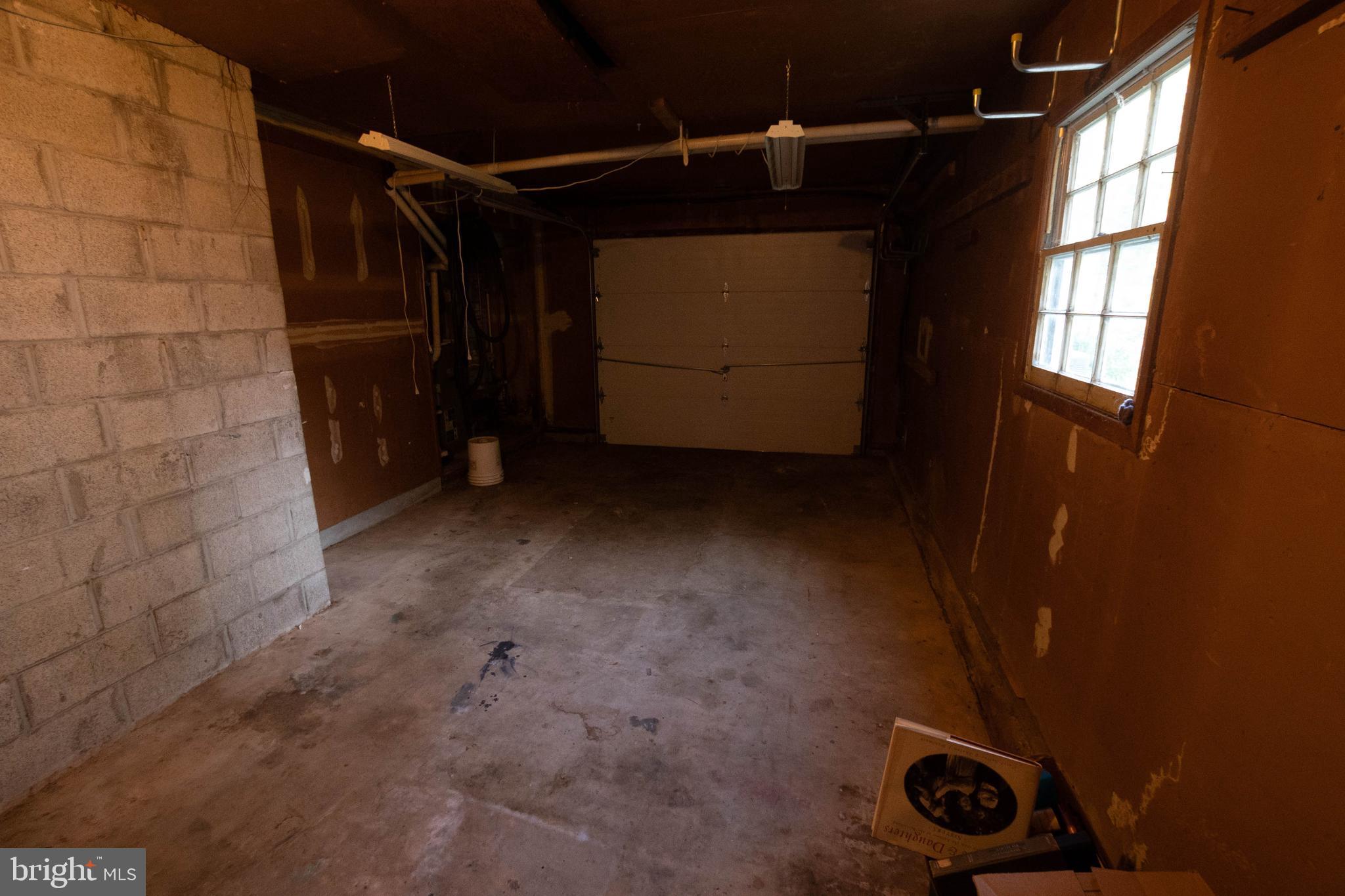 504 Haverhill Road Joppa, MD 21085 - Photo 16 of 20 Garage