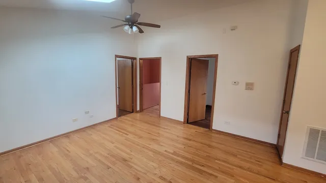 $1,700 | 2977 North Lawndale Avenue, Unit 3, Chicago, IL 60618