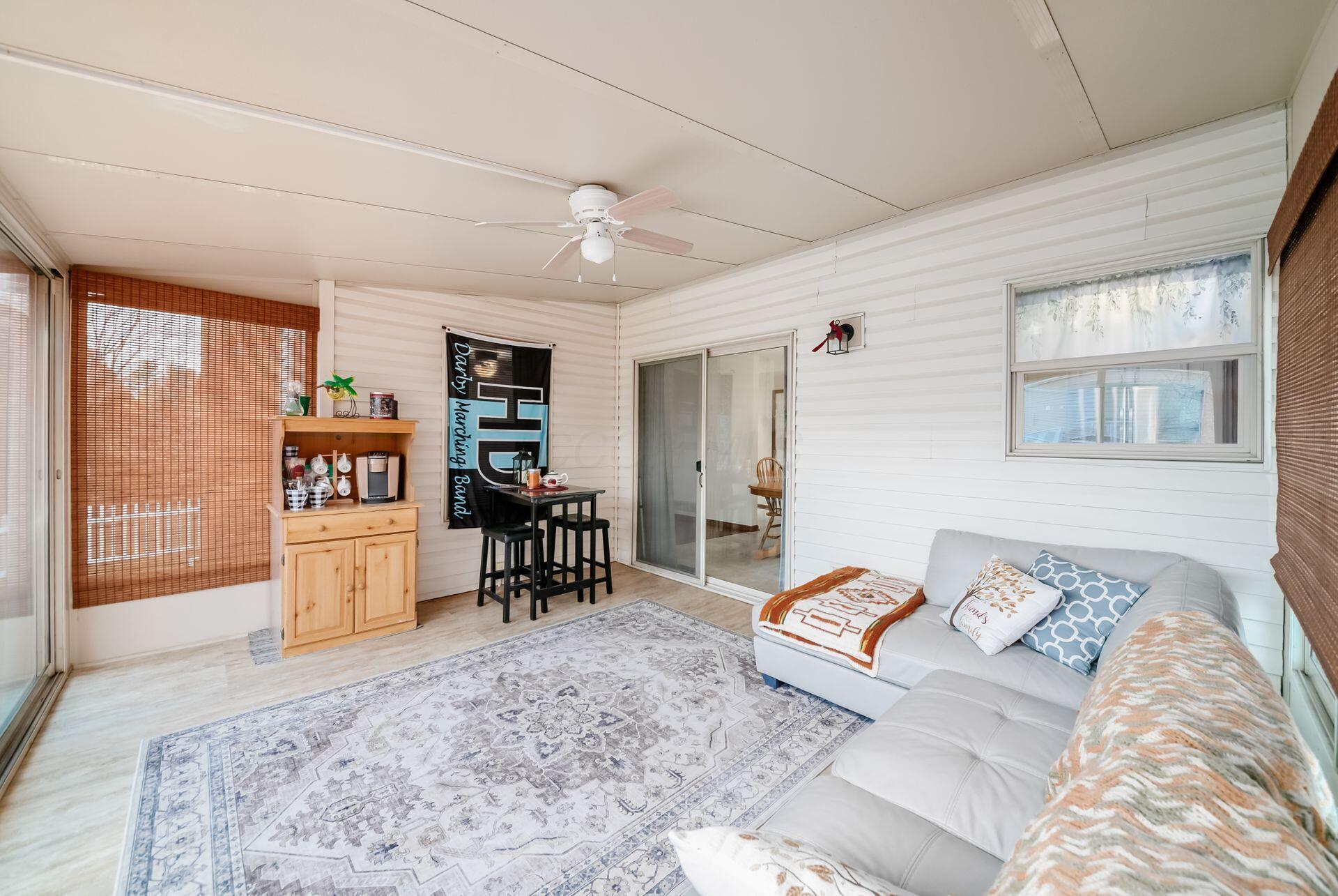5581 Seapine Road Hilliard, OH 43026 - Photo 49 of 58 3 Season Room - 14'2" x 11'7"