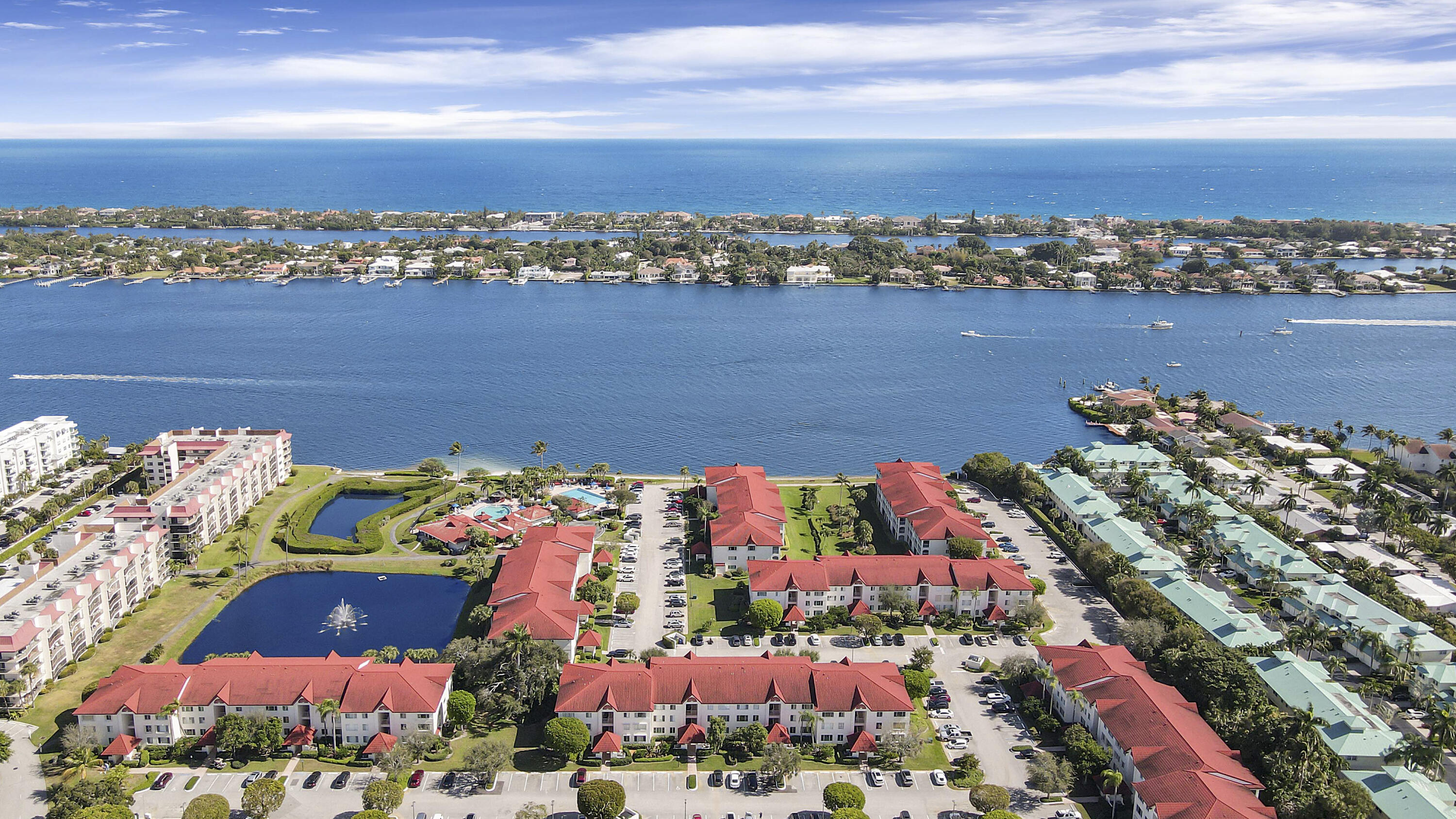 104 Half Moon Circle, Unit G3 Hypoluxo, FL 33462 - Photo 27 of 30 Aerials-14