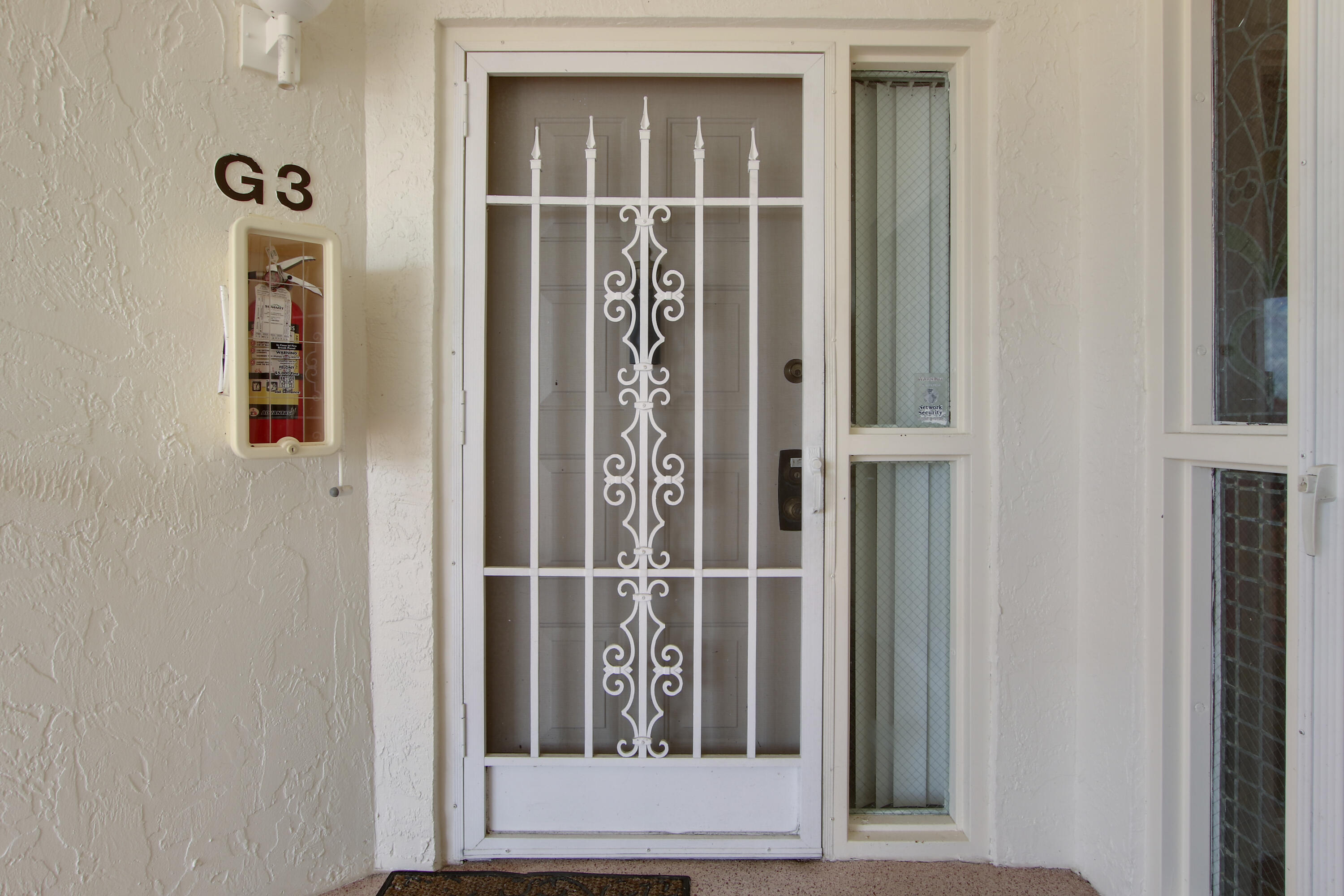 104 Half Moon Circle, Unit G3 Hypoluxo, FL 33462 - Photo 30 of 30 Front Door