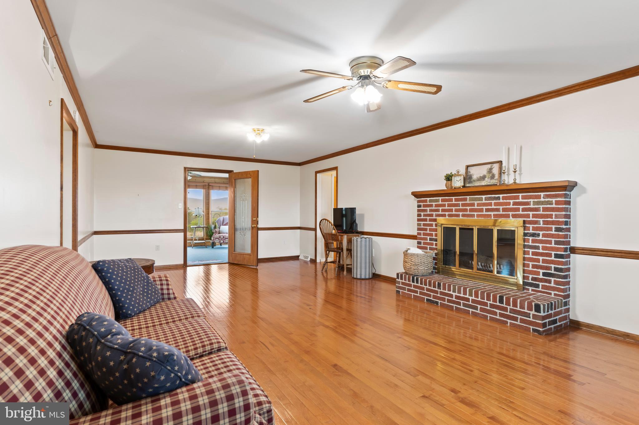 1393 Lutztown Road Boiling Springs, PA 17007 - Photo 16 of 44 Gallery Image 16