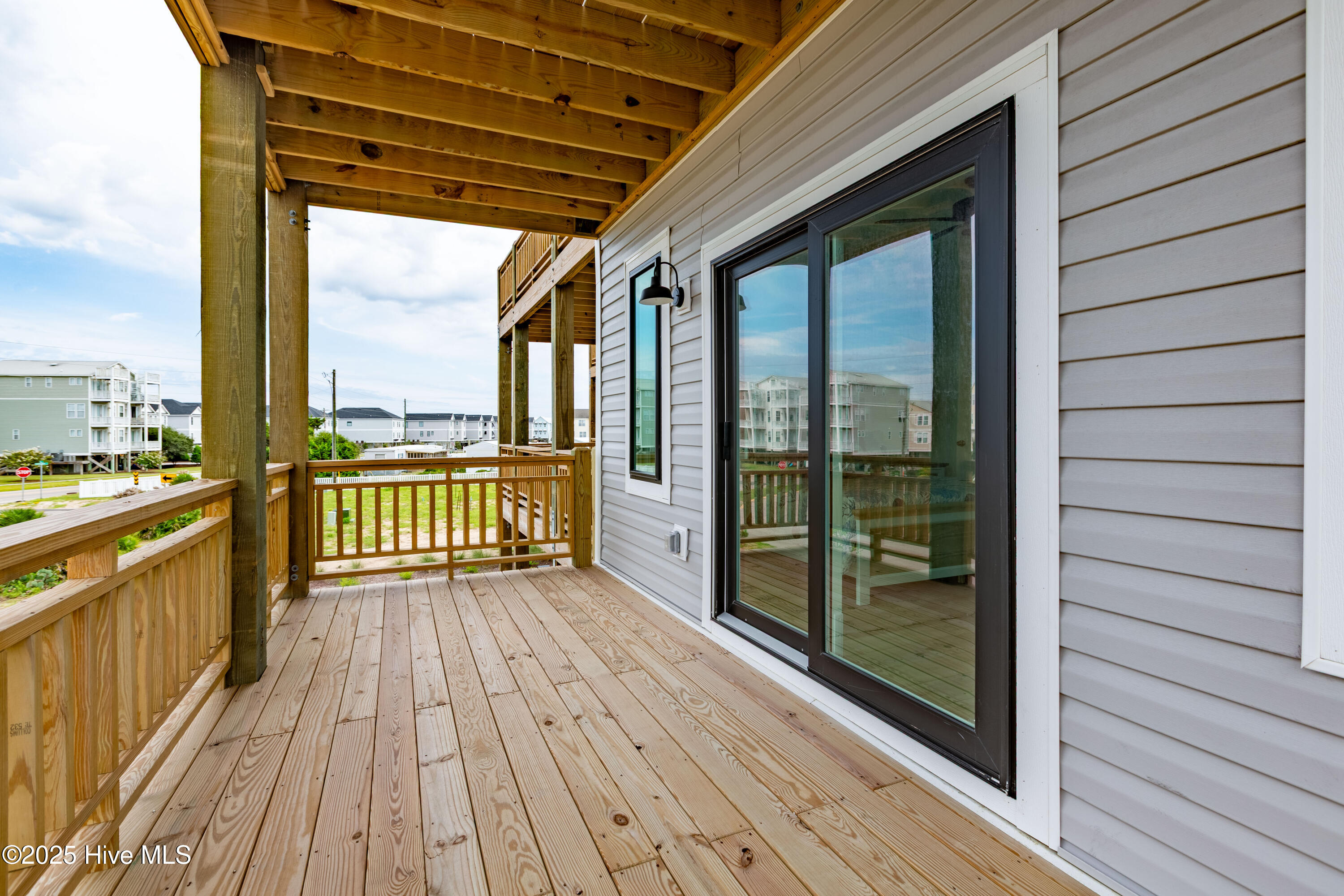120 Shell Road Surf City, NC 28445 - Photo 29 of 82 _MG_0881-HDR